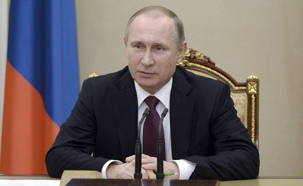 "Y ahora nos viene una porquería de AL", dice Putin sobre Zika