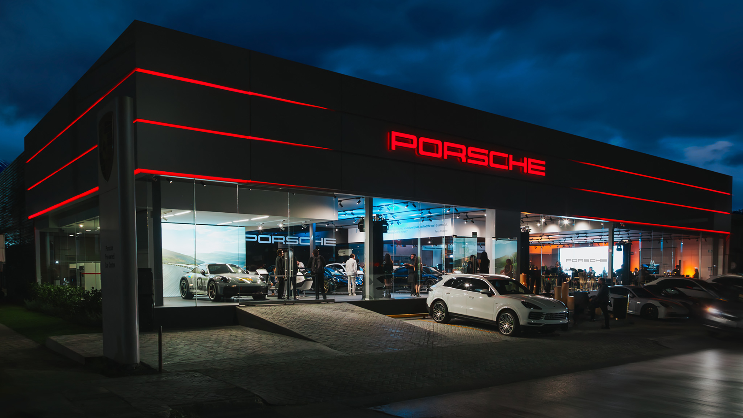 Porsche Centre López Mateos se inaugura en Guadalajara