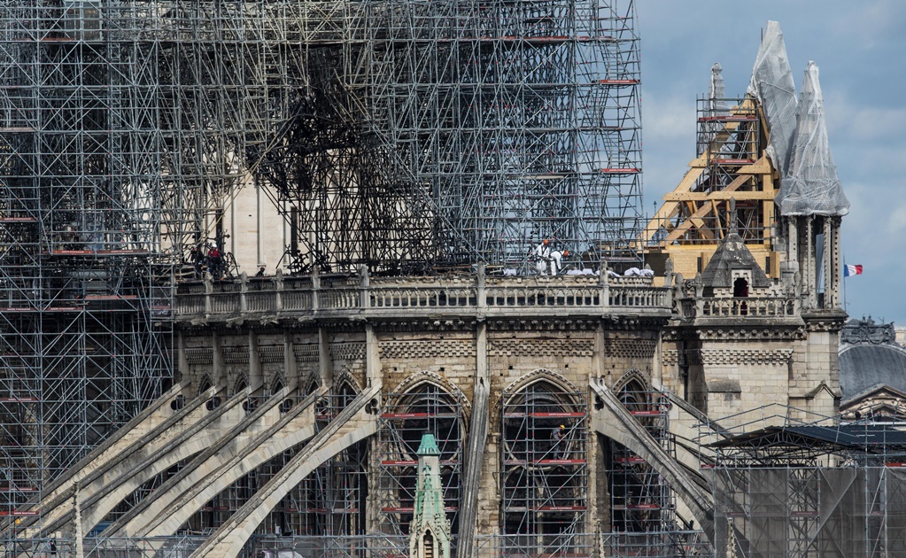 El órgano de 8 mil tubos de Notre Dame no sufrió daños tras incendio