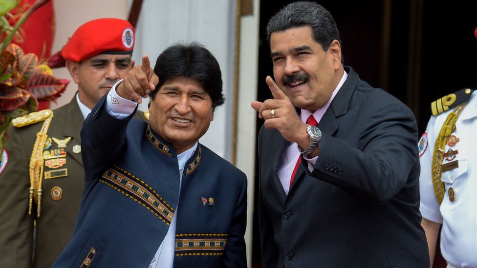 ¿En qué se diferencian los modelos económicos de Bolivia y Venezuela?