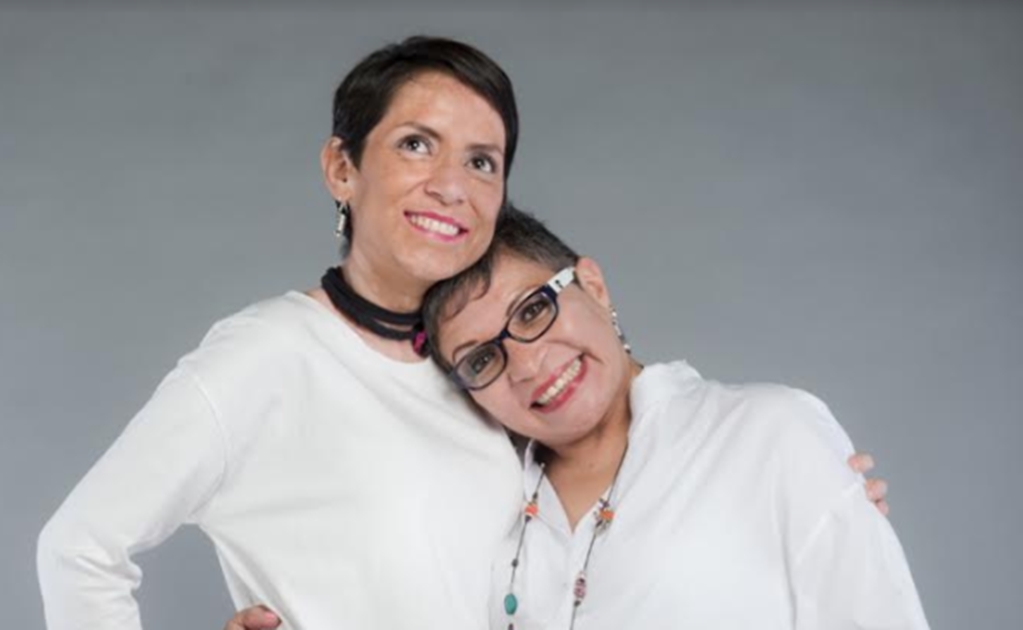 Madre e hija luchan contra el cáncer de mama