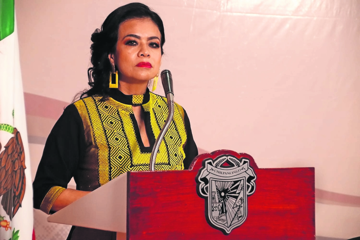 La alcaldesa de Chilpancingo se va quedando sin apoyo
