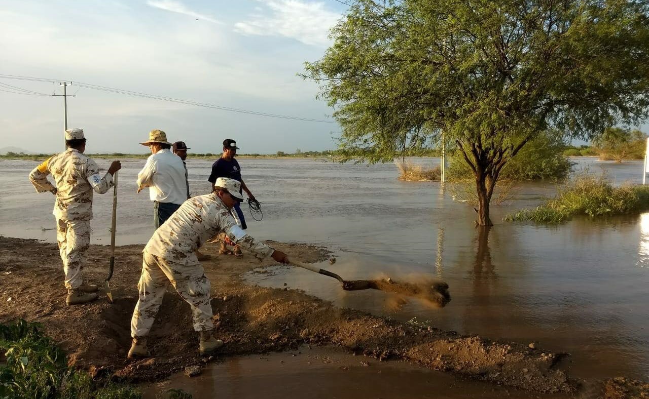 Gobierno de Sonora atiende emergencia por lluvias en Guaymas y Empalme