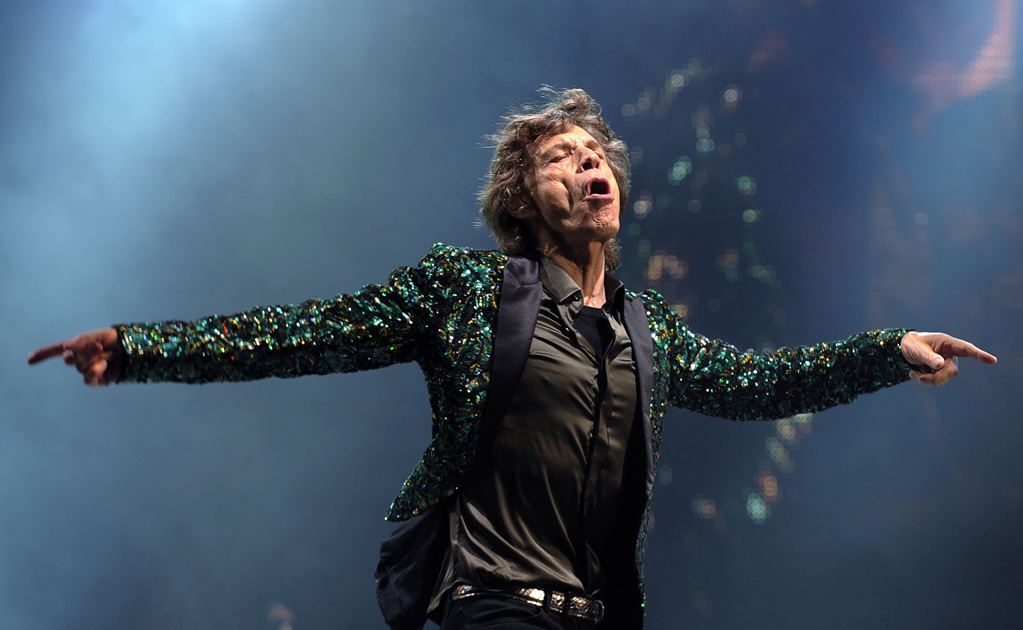 Mick Jagger se recupera de exitosa operación del corazón
