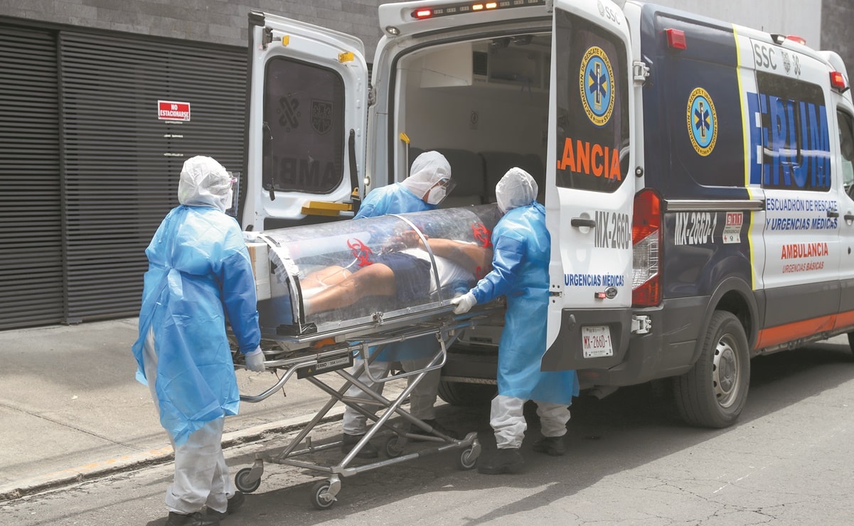 “No me dejen morir”; claman a paramédicos mientras los trasladan a un hospital por Covid-19