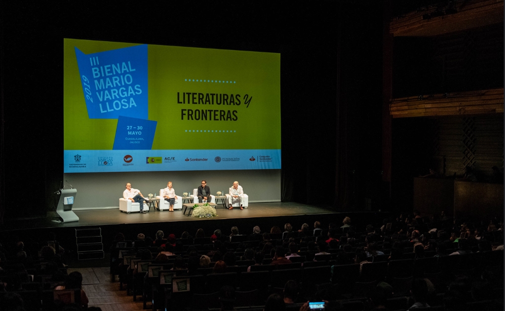 Entre reggaetón, literatura y fronteras en la Bienal Vargas Llosa