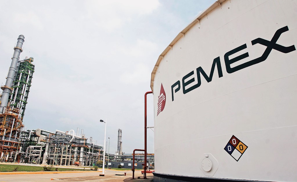 Pemex and the Finance Ministry met with investors in New York