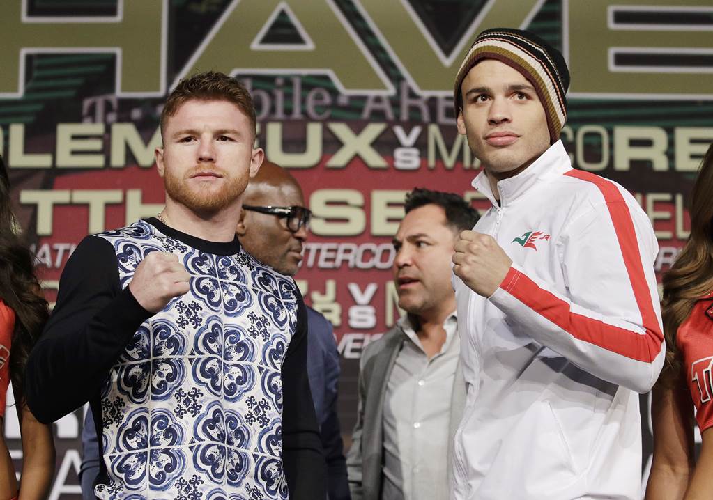 "Canelo" Álvarez llega como gran favorito al duelo contra Chávez Jr.