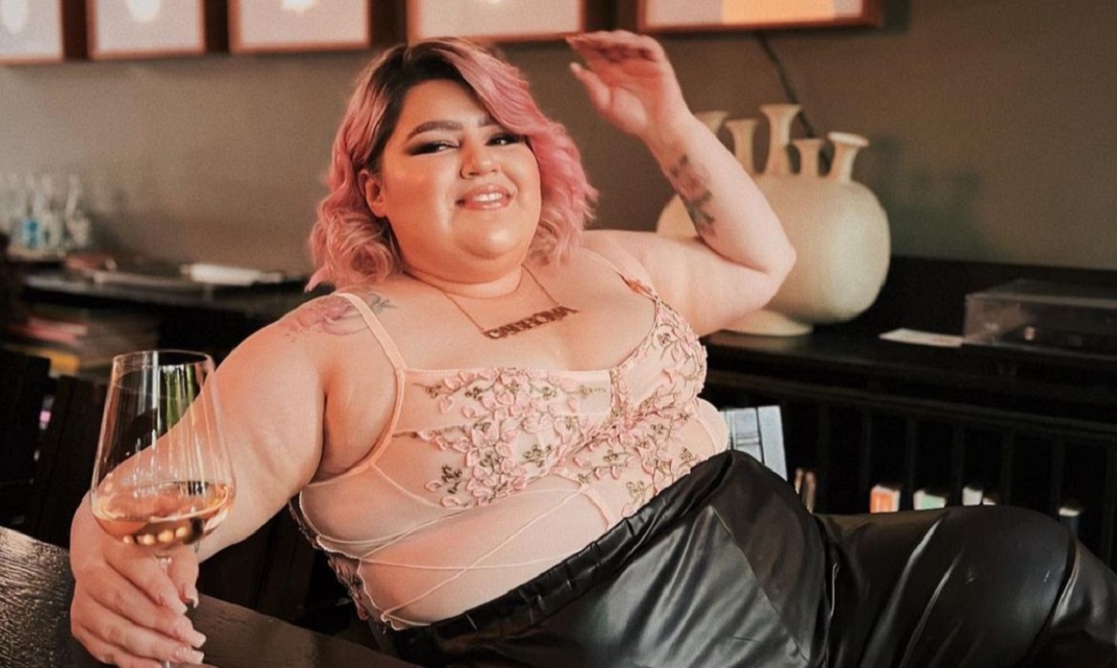 La Fatshionista renueva su look drásticamente y se corta el pelo