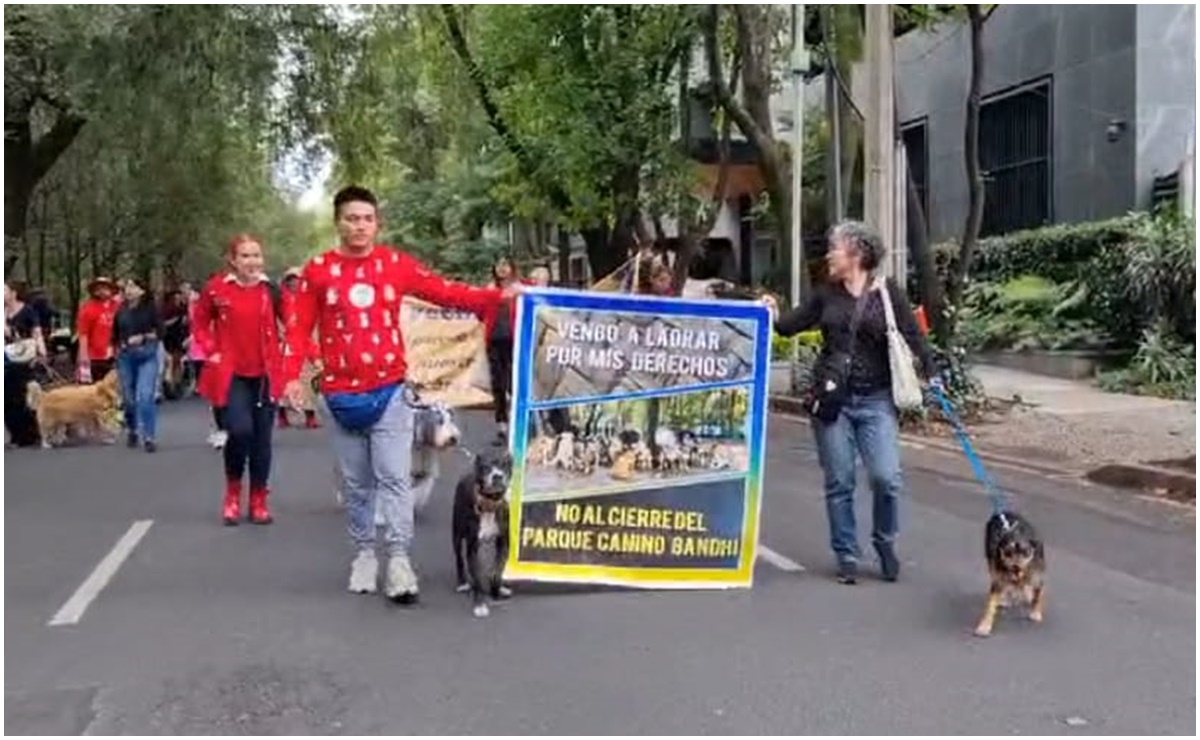 Lomitos y sus dueños vuelven a manifestarse por cierre de parque canino “Gandhi II” en Polanco