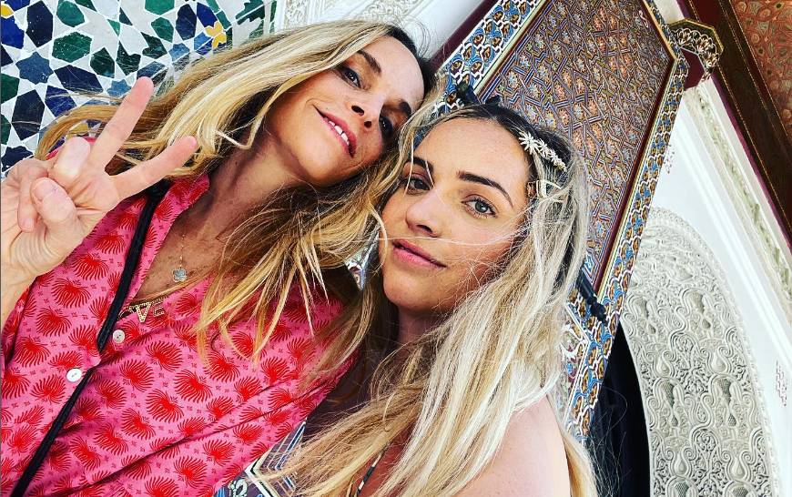 Minnie West revela cómo vive tras la muerte de Amparín Serrano, su mamá