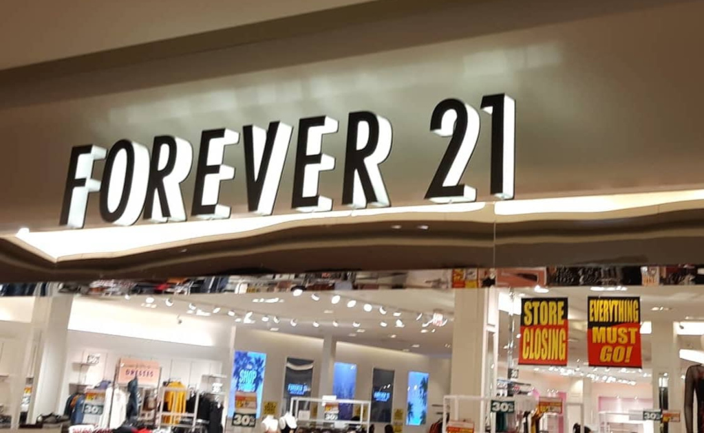 Empresas rescatan a Forever 21 por 81 millones de dólares