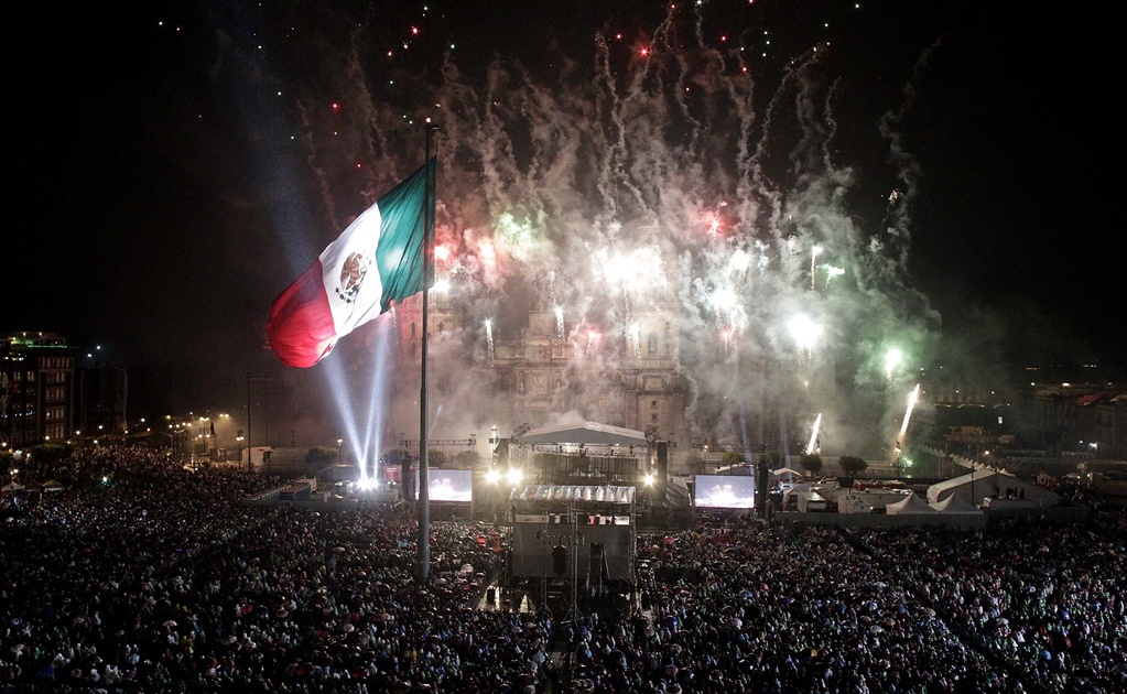 Banda El Recodo y la Sonora Santanera, plato fuerte de festejo del 15 de Septiembre en el Zócalo 