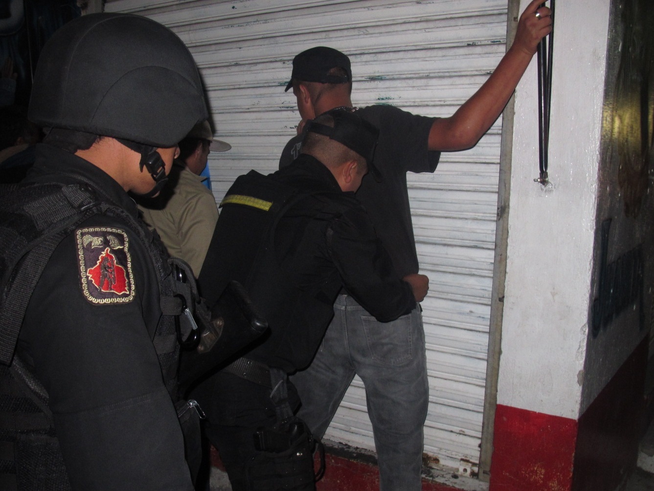 Arrestan a 130 en "Operativo Rastrillo" en la GAM