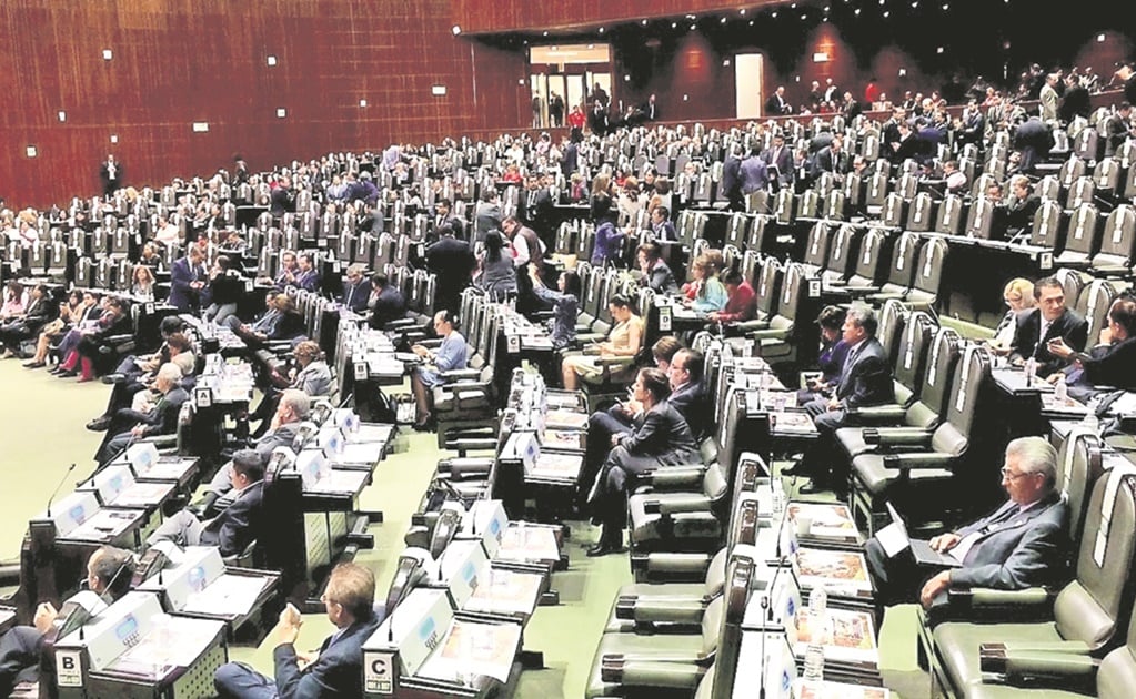 Diputados pagarán impuestos si no comprueban gasto de bonos extras: SAT