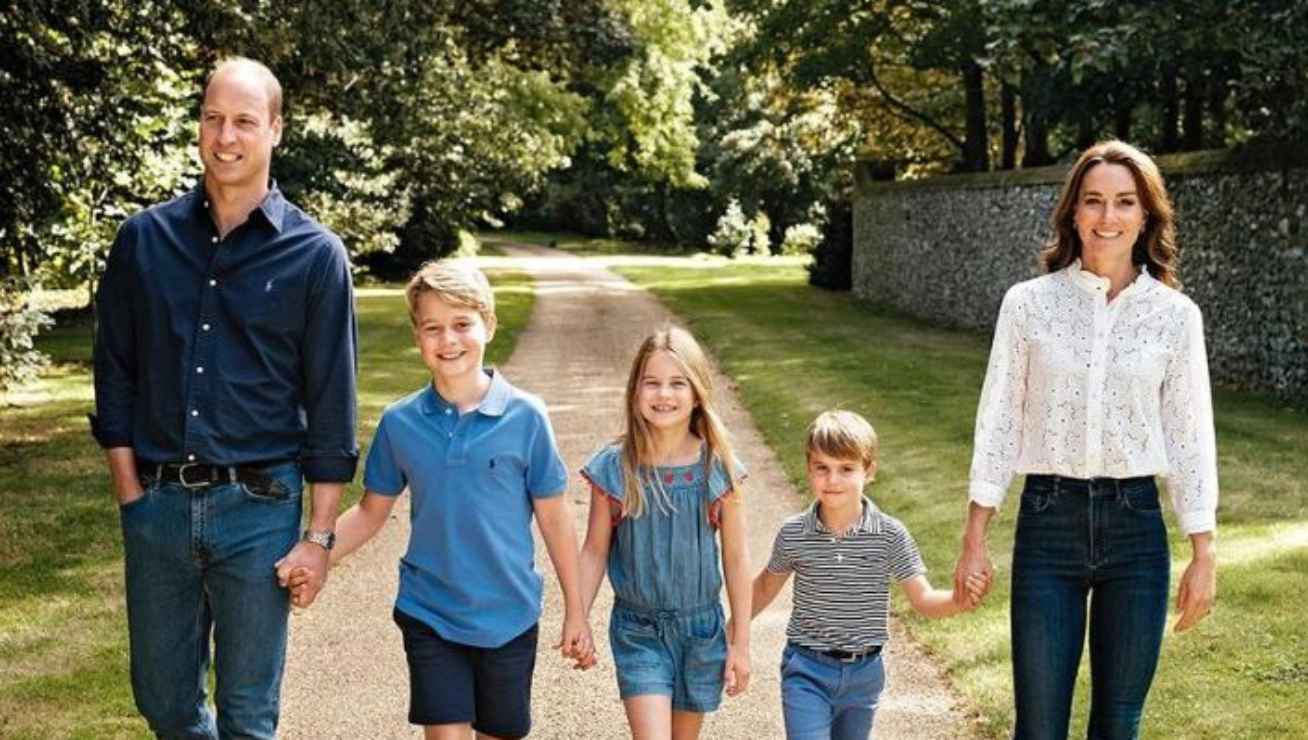 Este es el único ornamento que la familia real JAMÁS pone en su árbol de Navidad