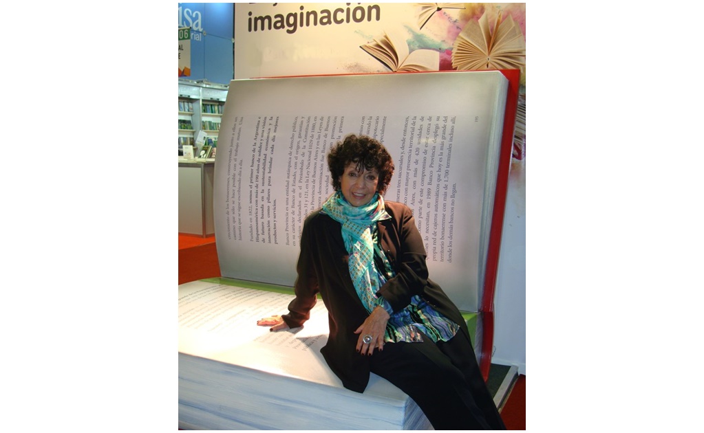  Luisa Valenzuela abrirá el Salón Literario Carlos Fuentes de la FIL Guadalajara