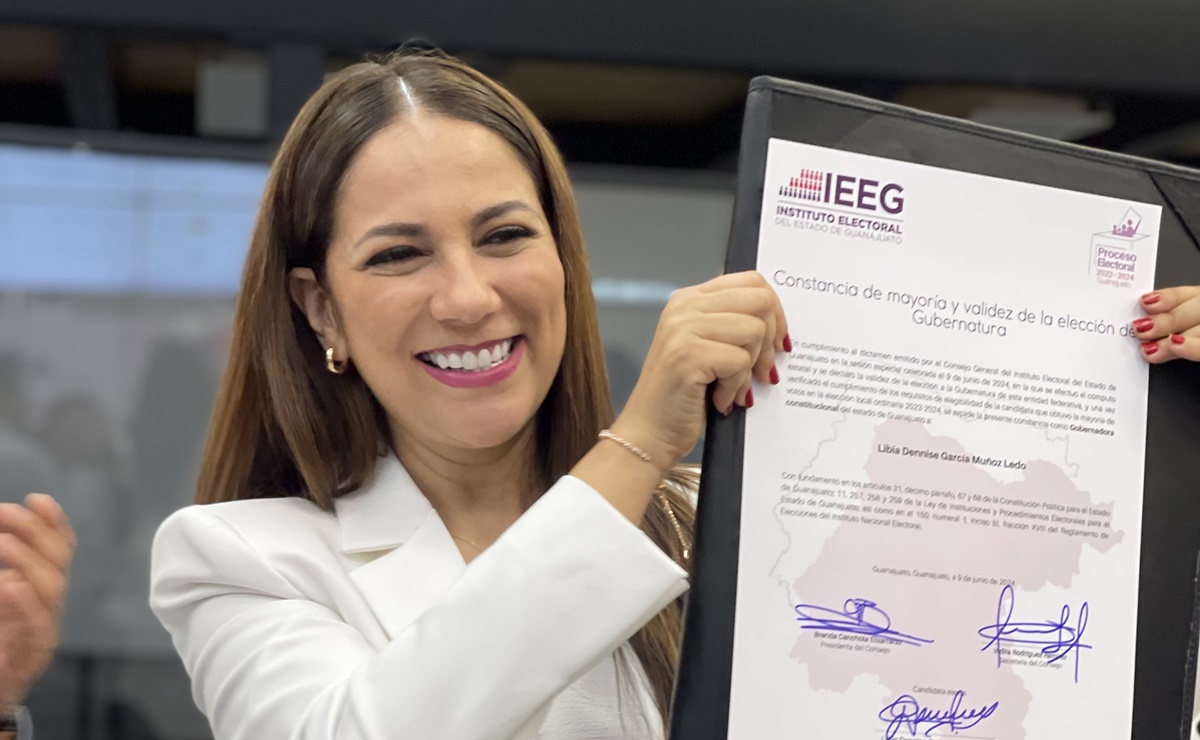 Libia Dennise García recibe constancia como primera Gobernadora de Guanajuato con un millón 393 mil votos
