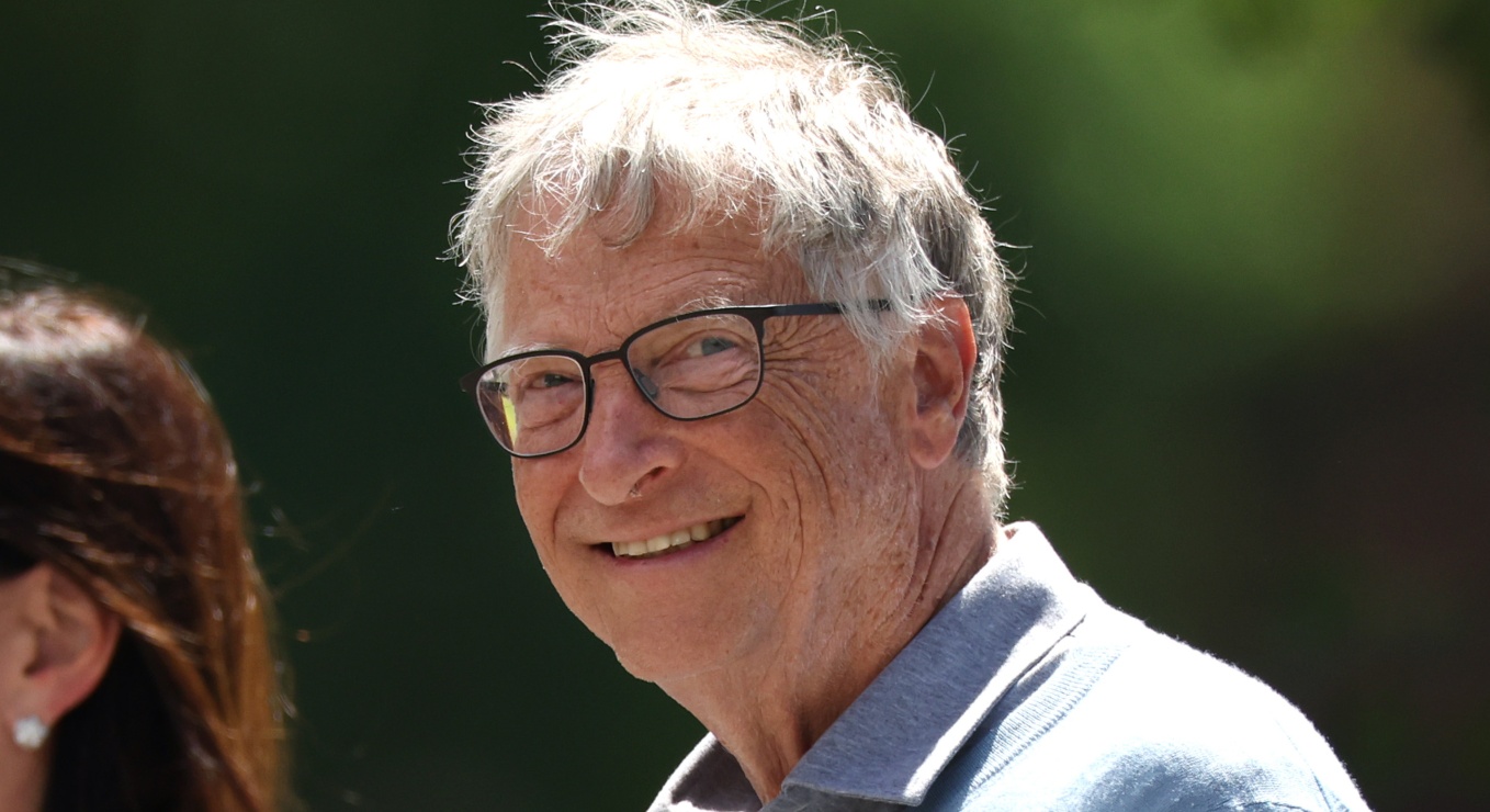 Bill Gates y su novia en el campamento para multimillonarios de Sun Valley