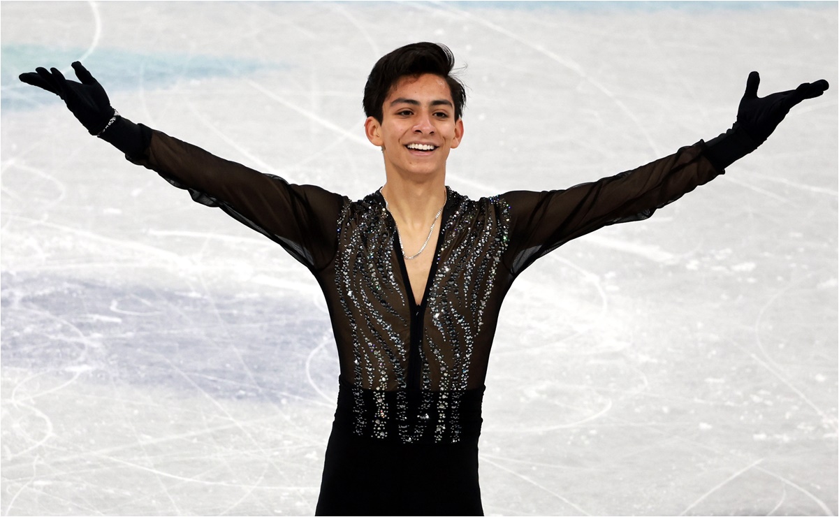 Donovan Carrillo gana la medalla de plata en el NRW Trophy de Patinaje Artístico sobre Hielo