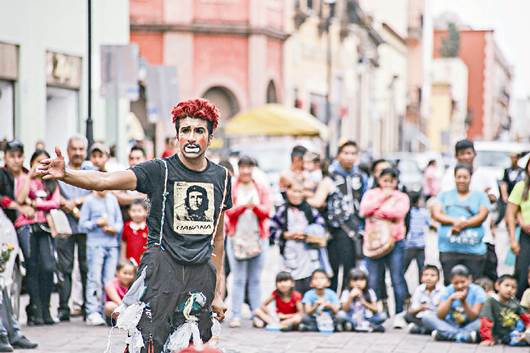 Matices culturales tiñen el Centro Histórico