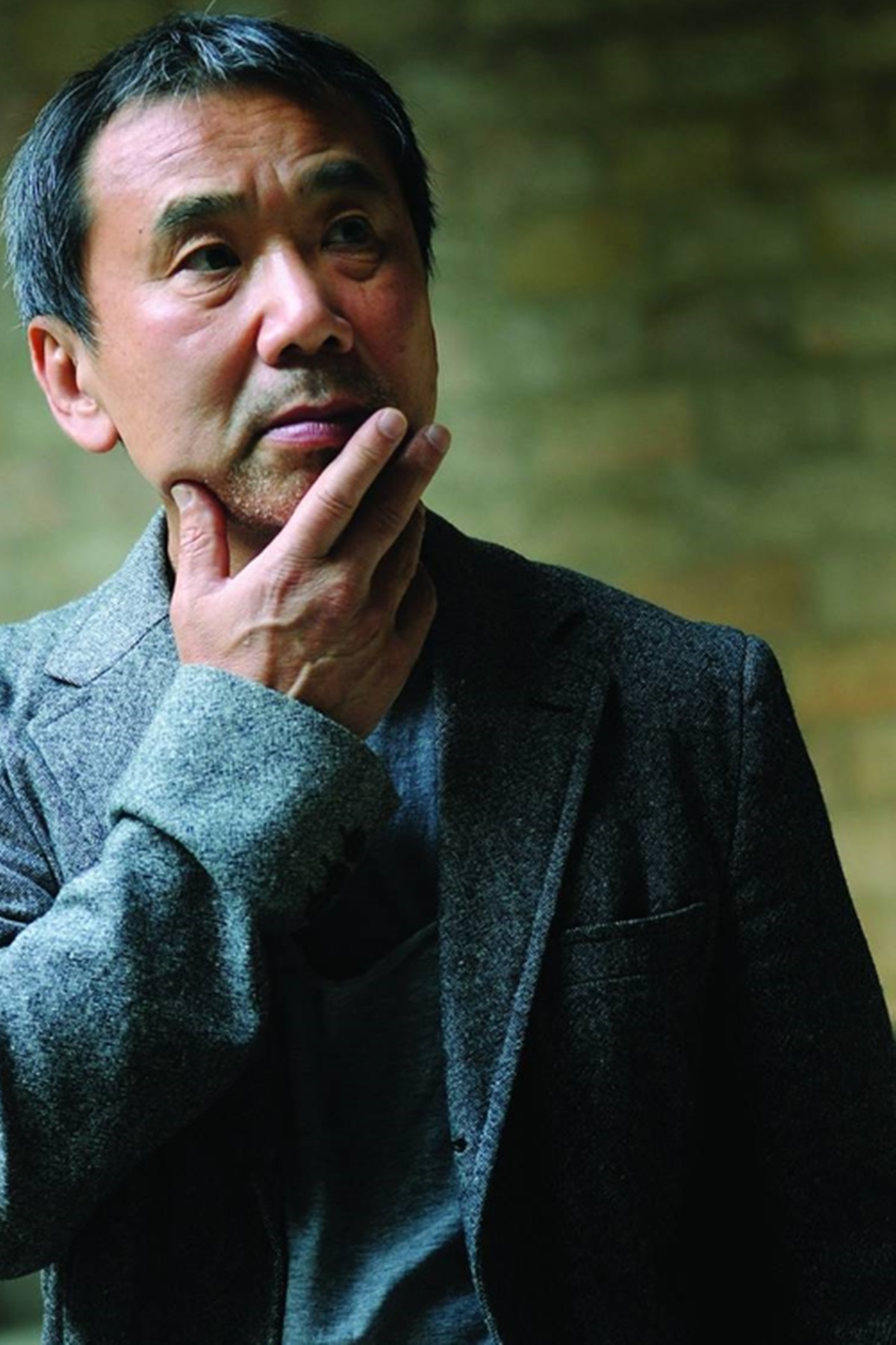 Murakami publica en Japón su nuevo libro con 12 ensayos
