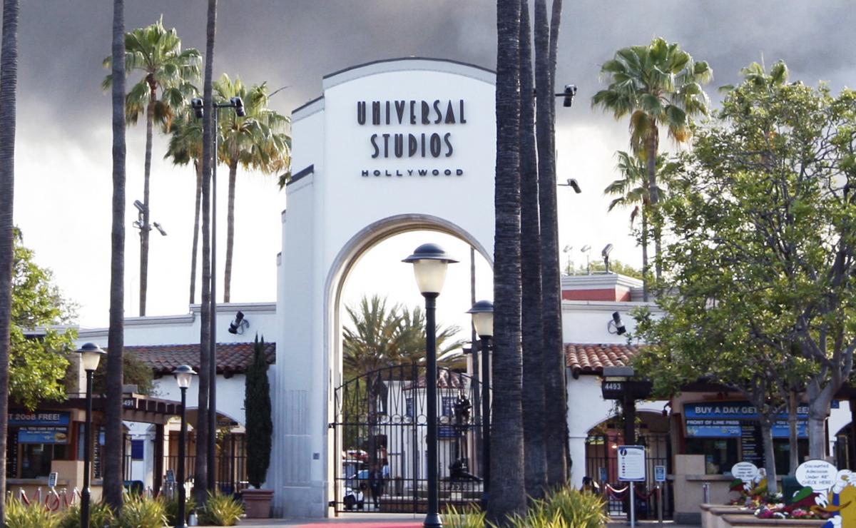 California studio. Universal Studios Hollywood билет. Westcliff University California. Stage 4, Universal Studios - 100 Universal City Plaza, Universal City, California, USA. Touro University California.