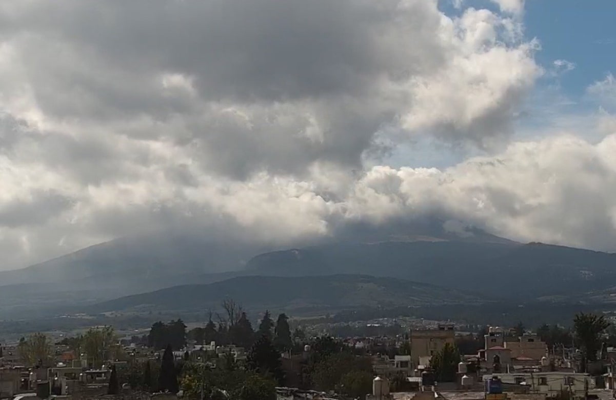 Mal tiempo: Por bajas temperaturas y lluvia, suspenden ingreso al cráter del Nevado de Toluca