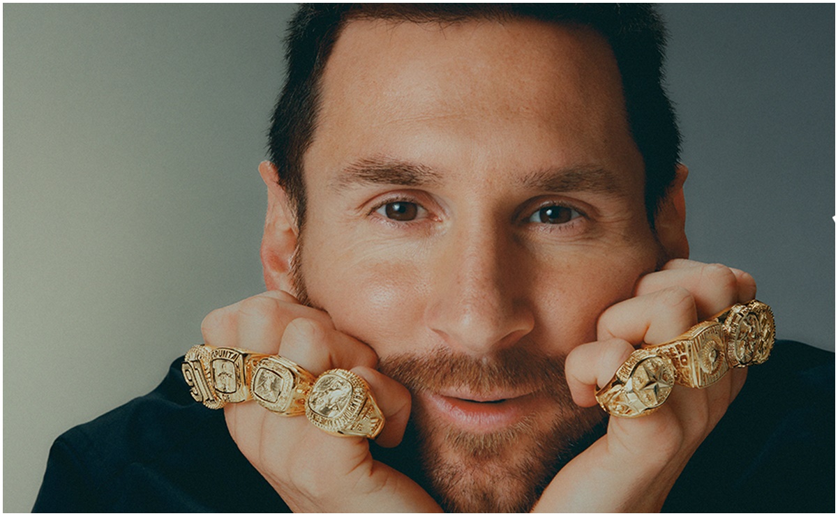 Messi al estilo NFL, recibió anillos conmemorativos por su Balón de Oro