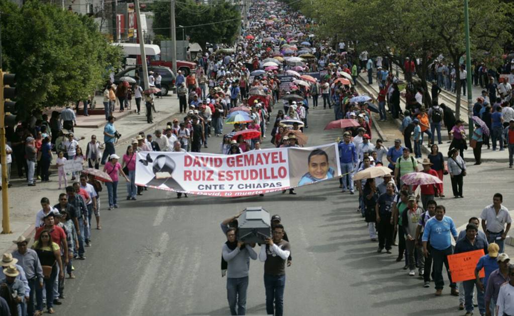 CNTE marcha en Chiapas