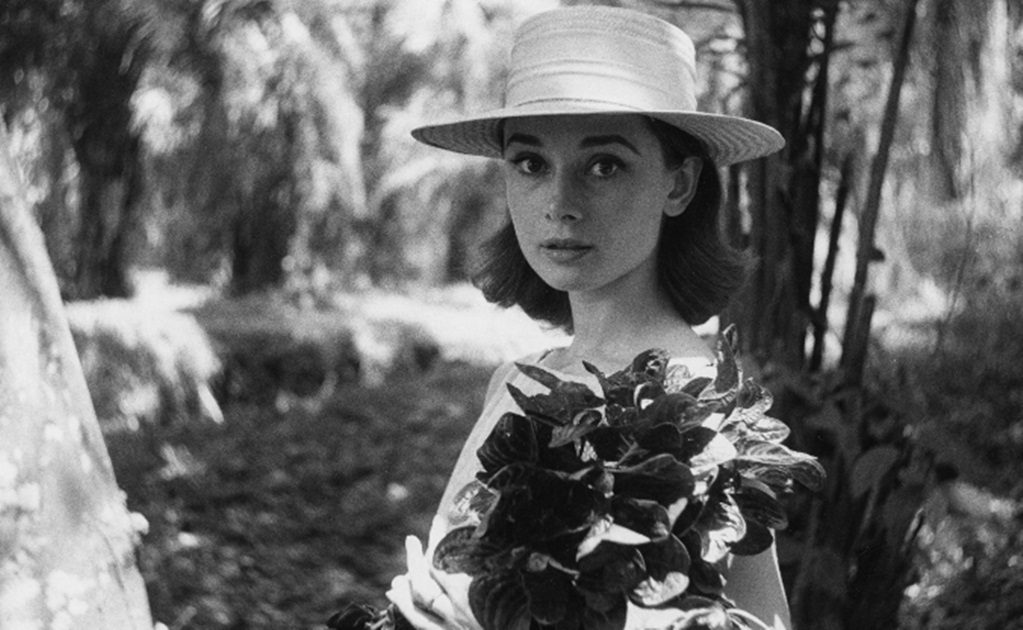 Fotos íntimas de Audrey Hepburn se exhiben en Londres