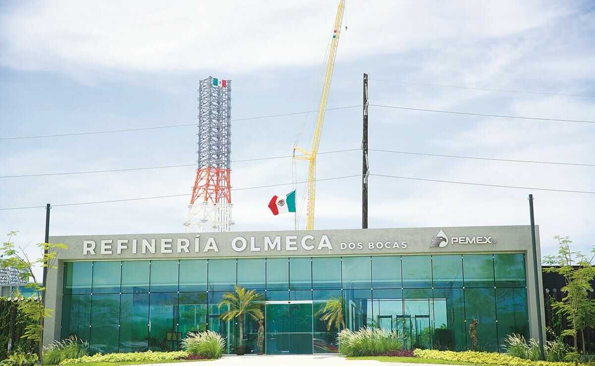 México aumentará importación de petrolíferos, pese a que Dos Bocas inicie operación