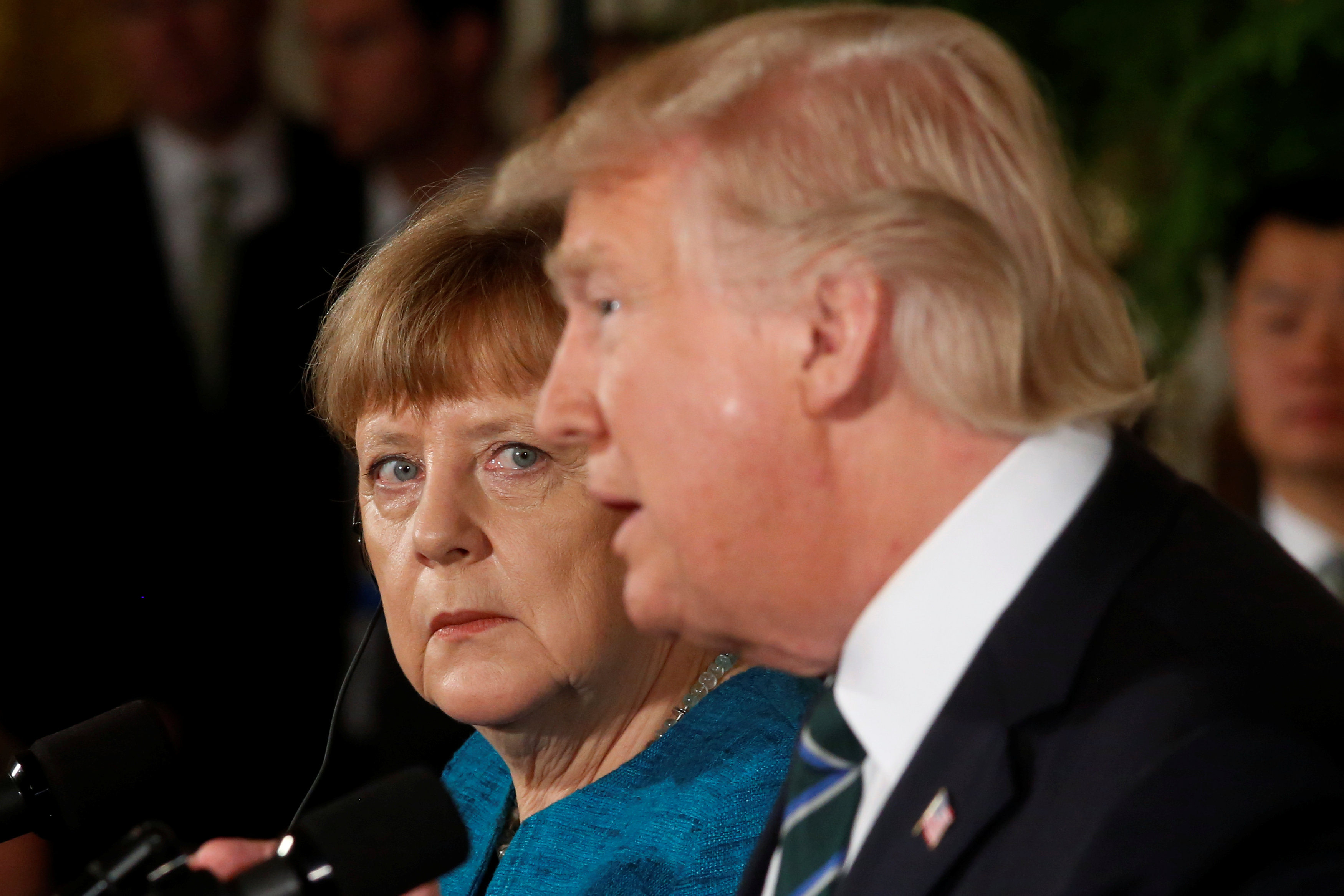 Alemania debe mucho dinero a la OTAN, acusa Trump tras reunión con Merkel