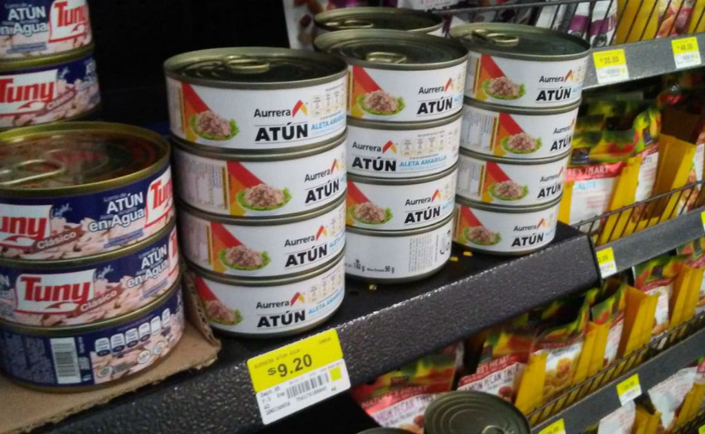 Venden latas de atún con soya pese a advertencia de Profeco