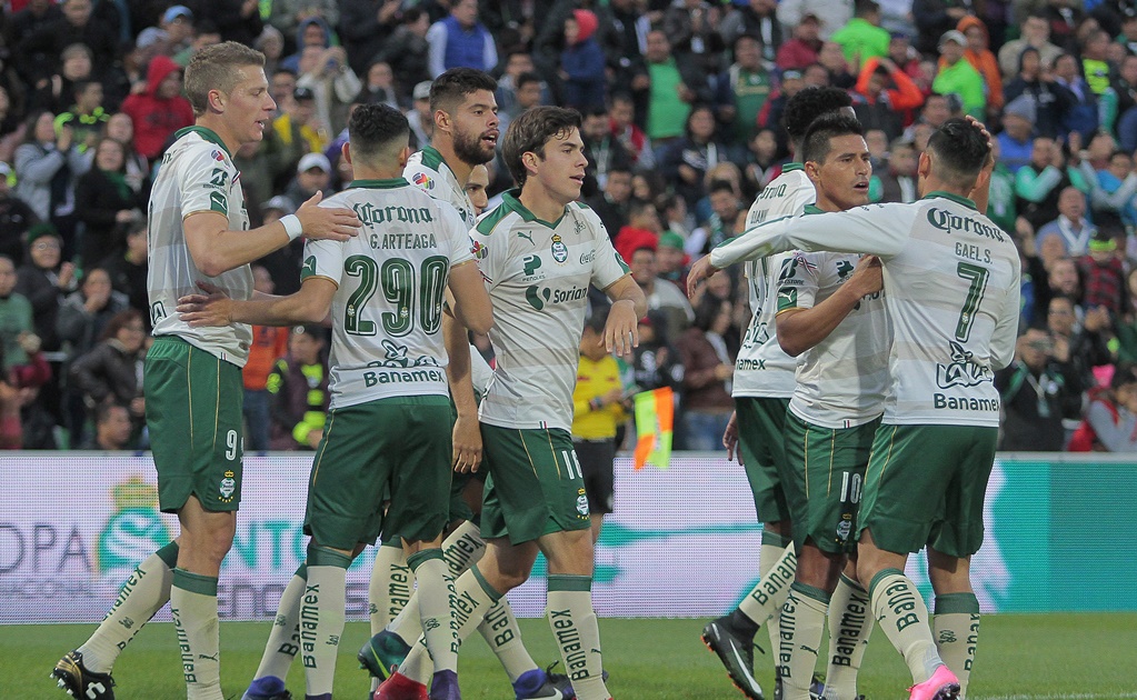 Santos derrota 2-0 a Puebla en cierre de fecha cuatro 