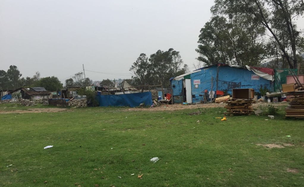 Clausuran 25 viviendas edificadas en sierra de Coacalco