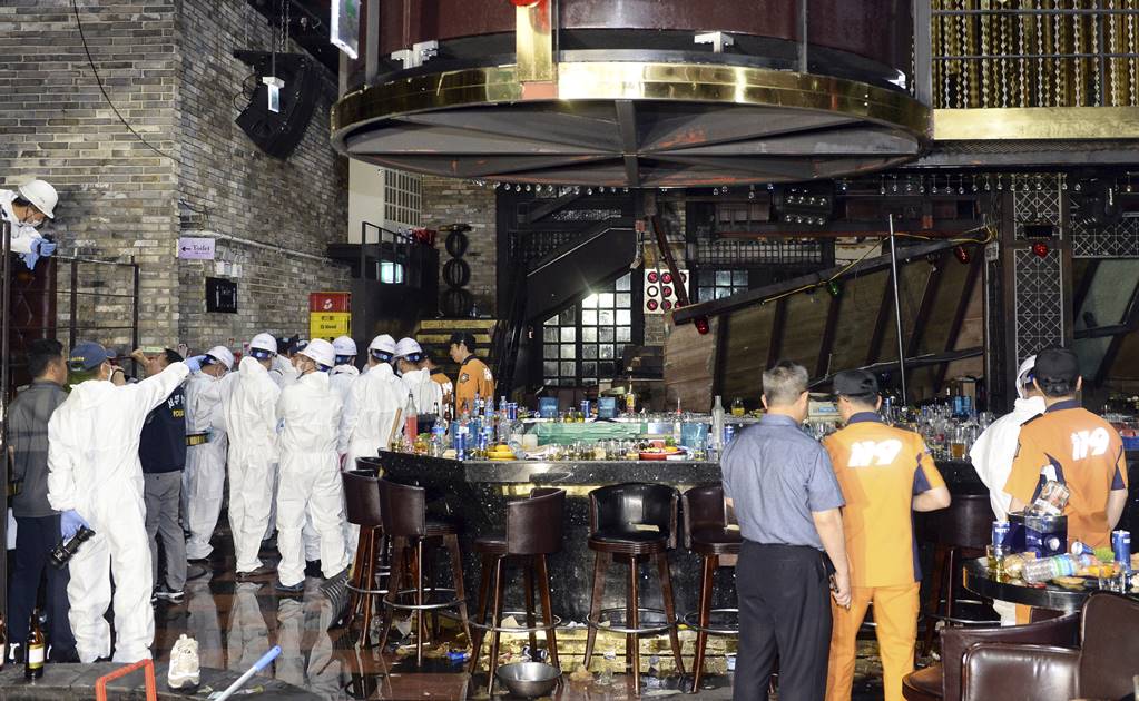 Colapsa estructura en club nocturno y deja dos muertos en Corea del Sur