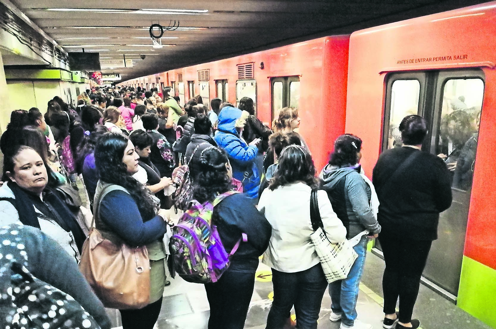 Implementa Metro marcha de seguridad en seis líneas por lluvia