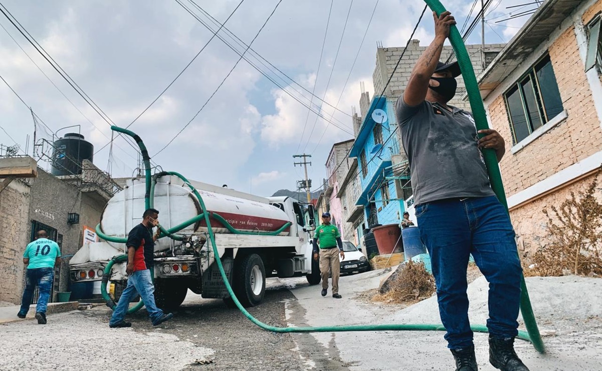 Colonos de Ecatepec se organizan para exigir restablecer abastecimiento de agua potable 