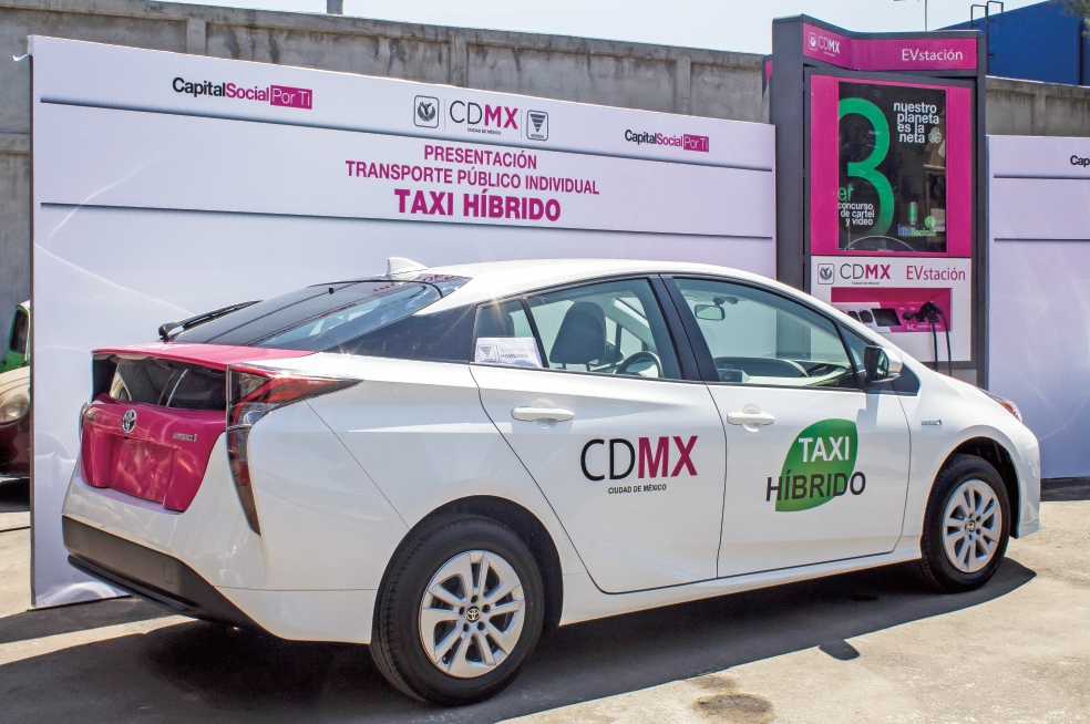 Operan 300 taxis híbridos en la Ciudad de México