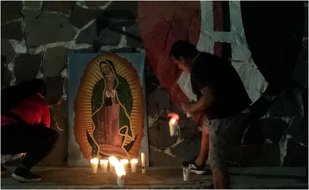 Aficionados de Atlas oran desde el Jalisco por los lesionados en Querétaro