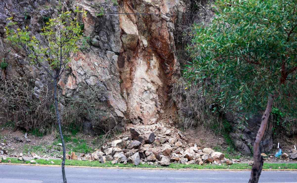 Protección Civil de Toluca detecta 8 puntos de riesgo ante posibles desgajamientos de piedras y tierra por lluvias