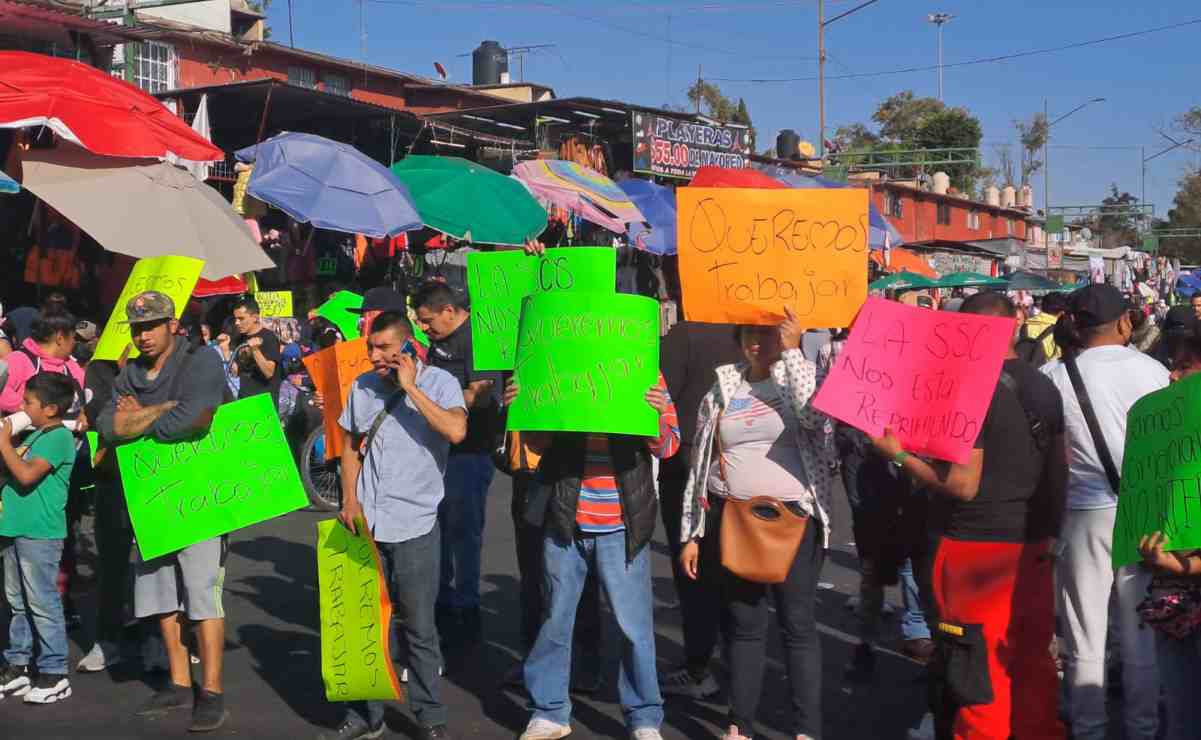 Comerciantes de Tepito cierran vialidades de la CDMX; exigen más espacios para ofertar mercancía