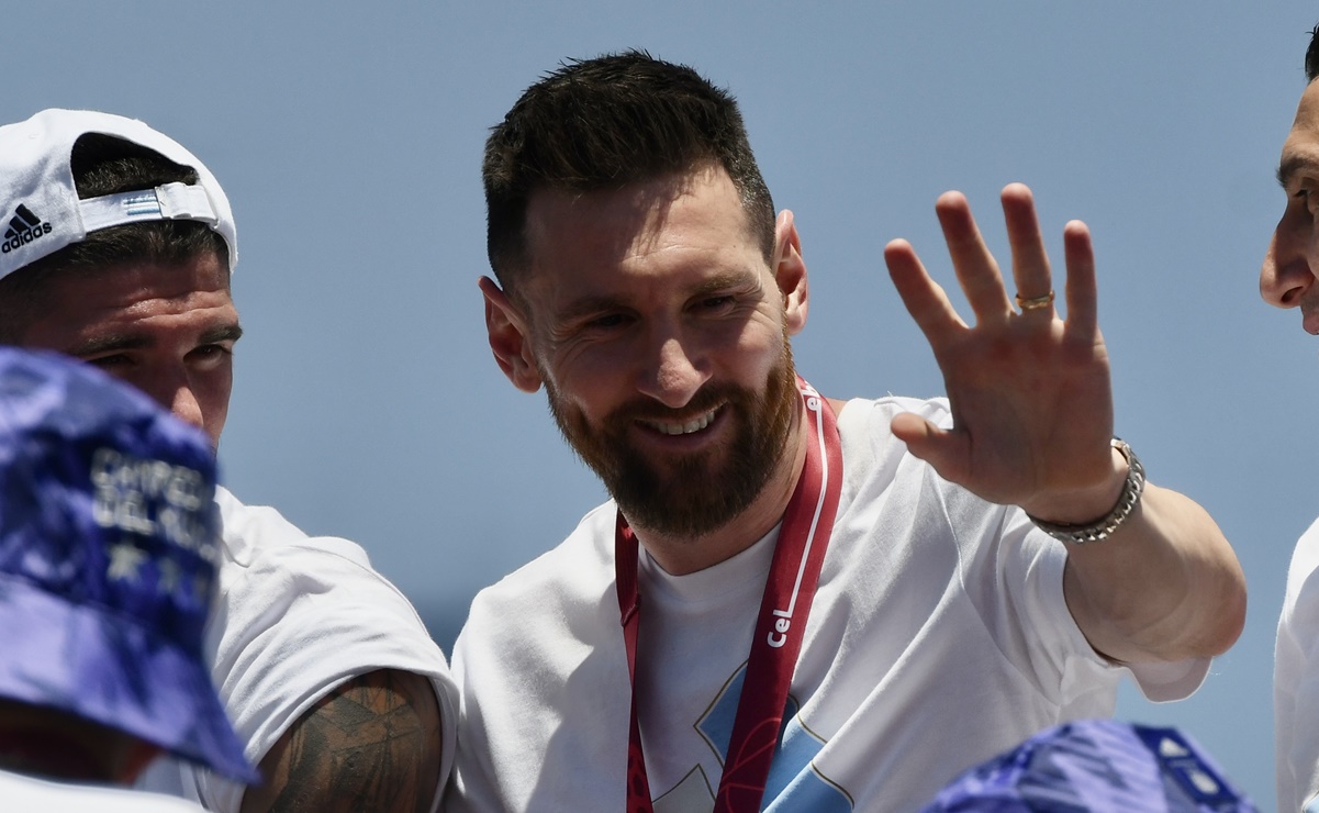 Librería lanza fuerte mensaje a Leo Messi en Twitter