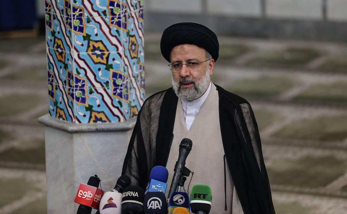 El ultraconservador Raisi elegido presidente de Irán con el 62 % de los votos