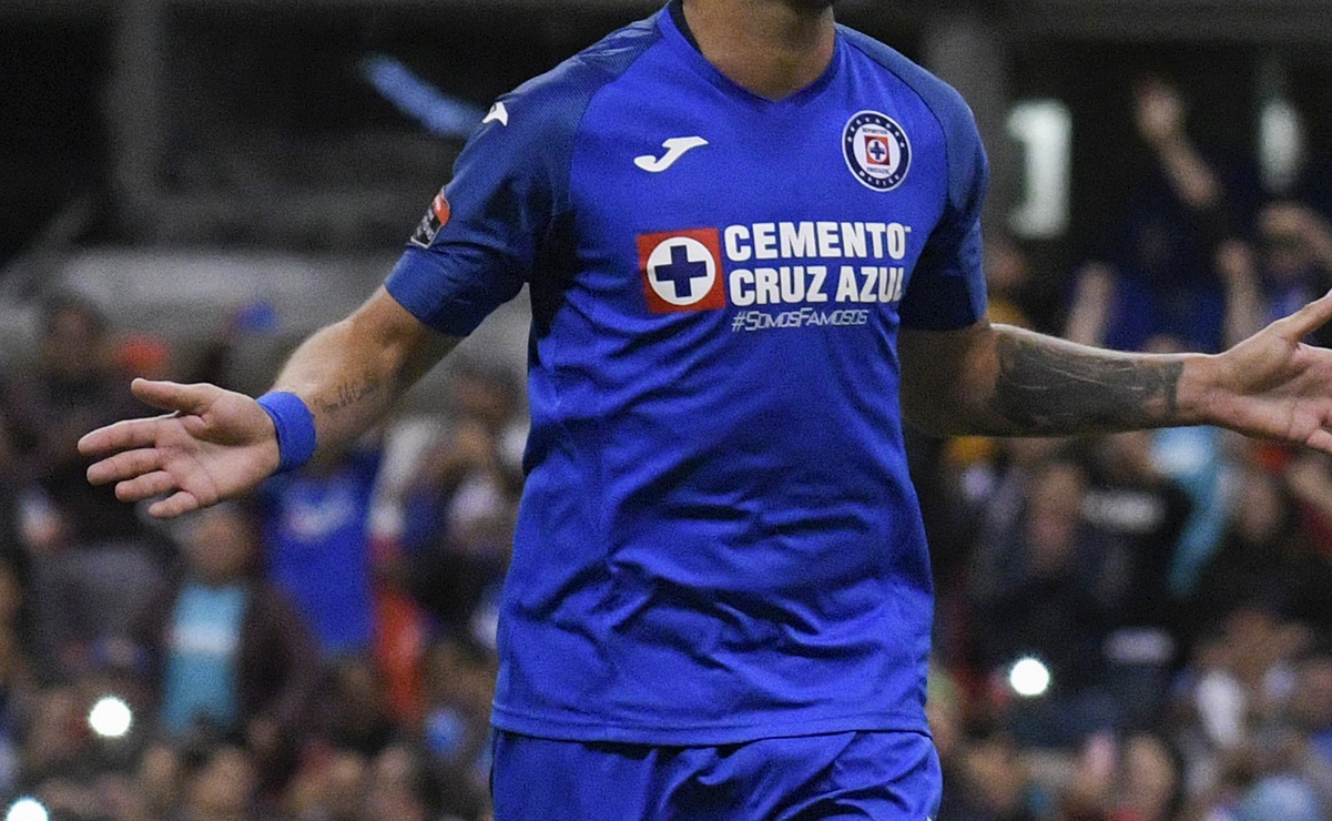 Si va a la final con las Chivas, el Cruz Azul la jugaría en el Azteca