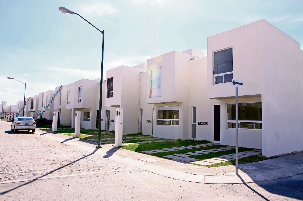 Sare cuenta con 600 mdp para invertir en viviendas