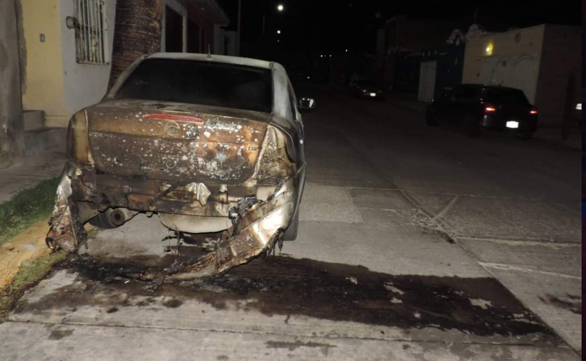 Caen 5 por incendio de 9 vehículos en Aguascalientes