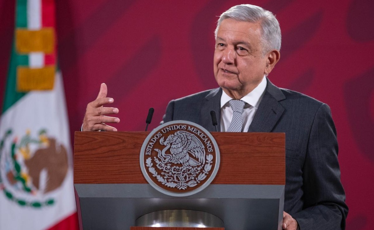 Series de Netflix, fresas y aburridas si se les compara con lo que pasa en México: AMLO