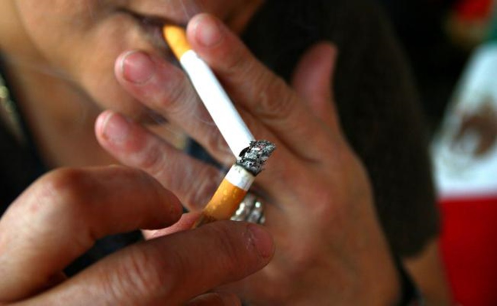 Aumentan edad mínima para comprar tabaco en California 